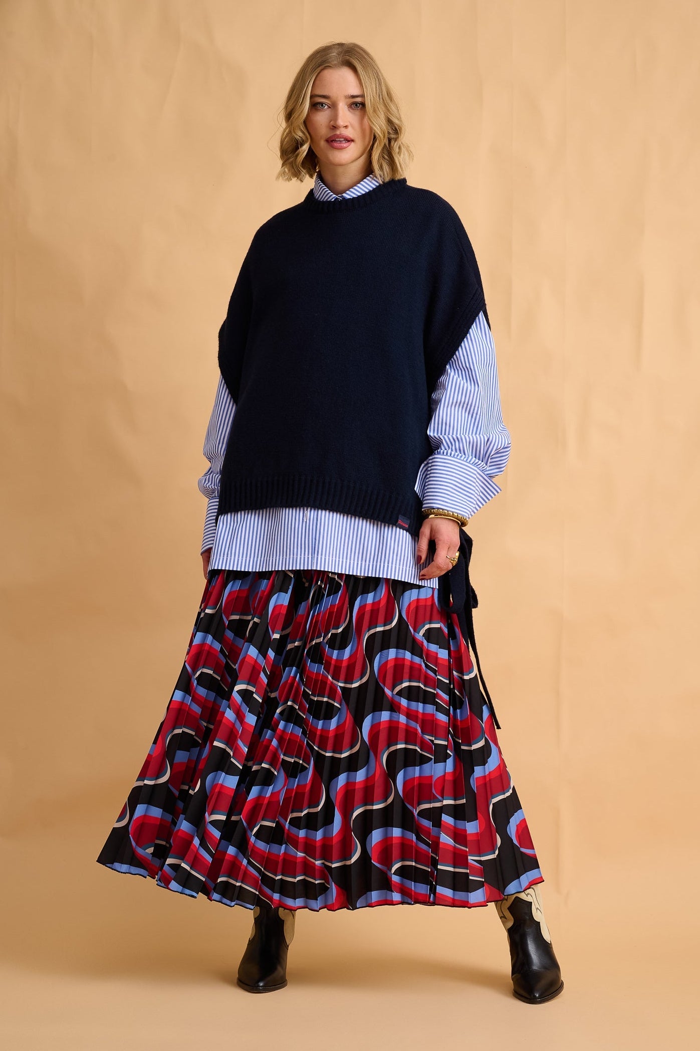 Beverly Skirt (Black)